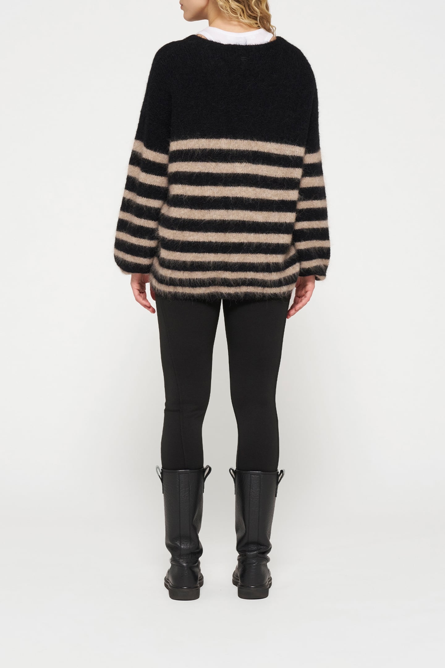 SOFT HAIRY SWEATER STRIPES BLACK/LIGHT LATTE 3