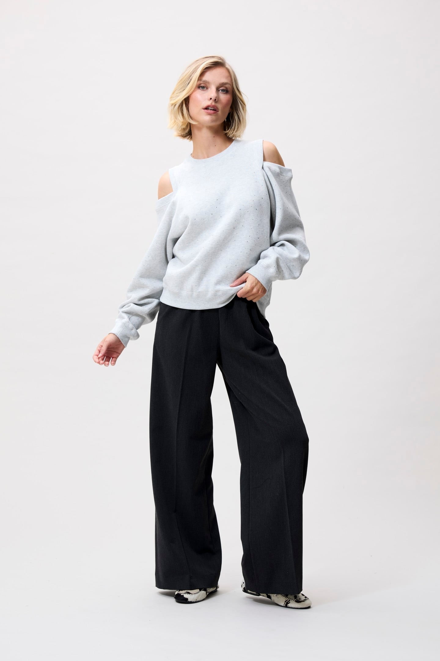 STRASS SWEATER WITH CUT OUT LIGHT GREY MELANGE 1