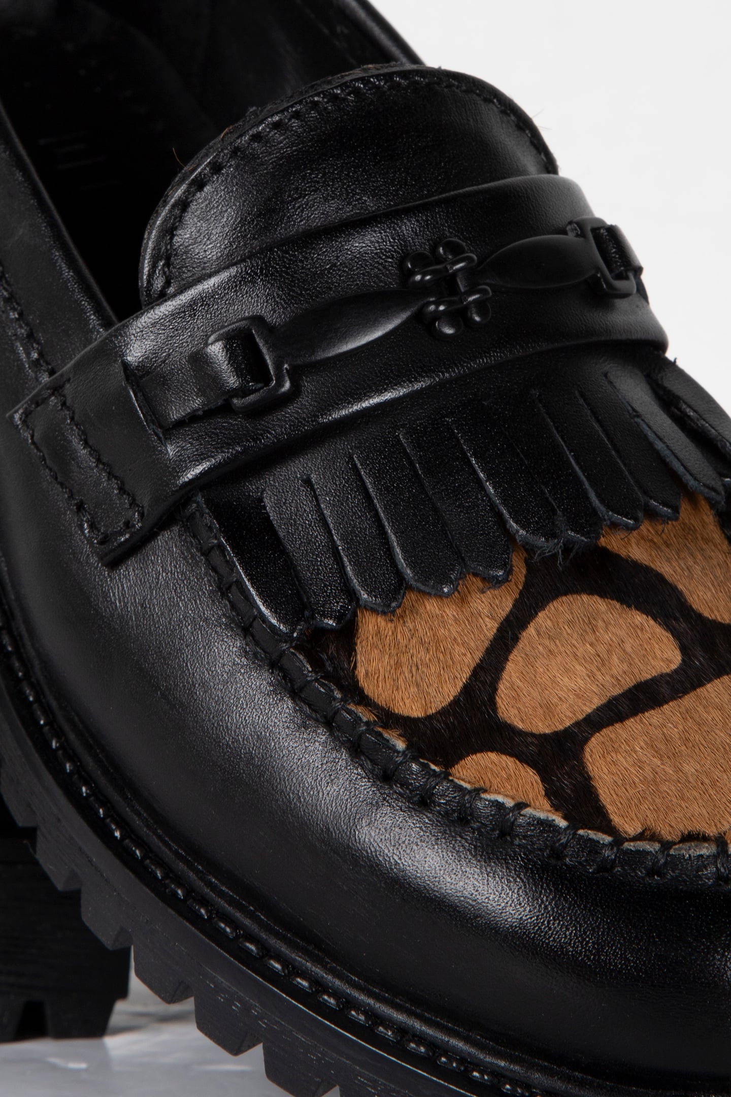 DECHASE – RAGALI PRINT LOAFER 4