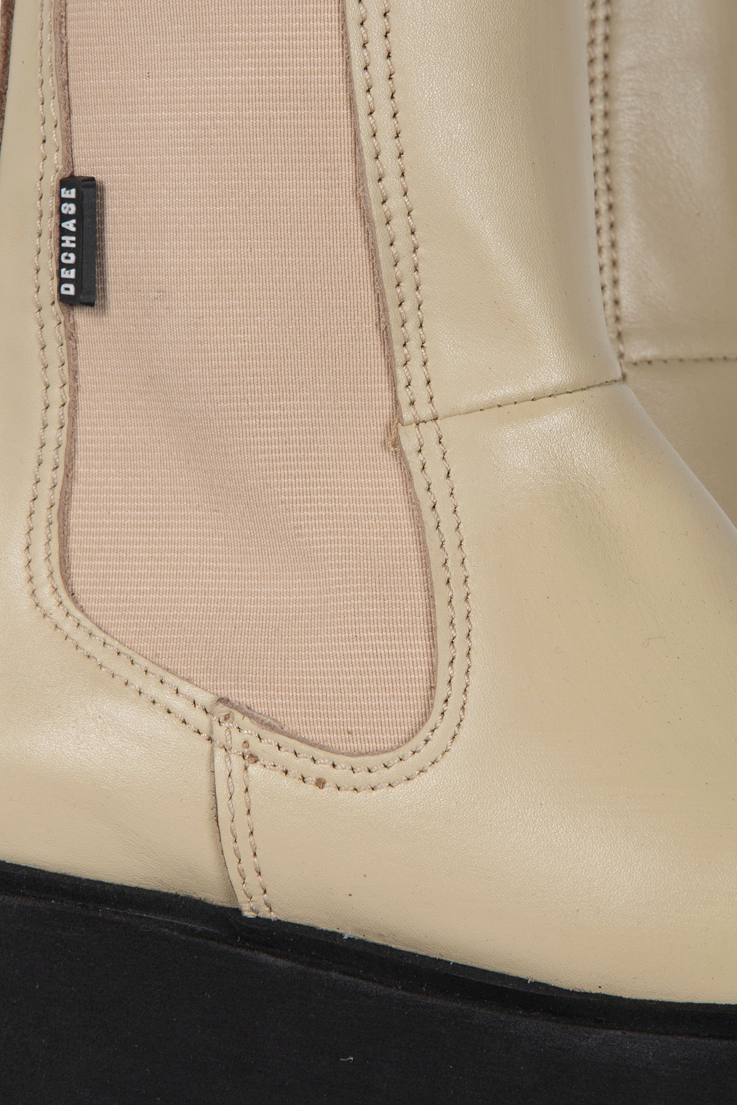 DECHASE – BALE DESERT BEIGE 4