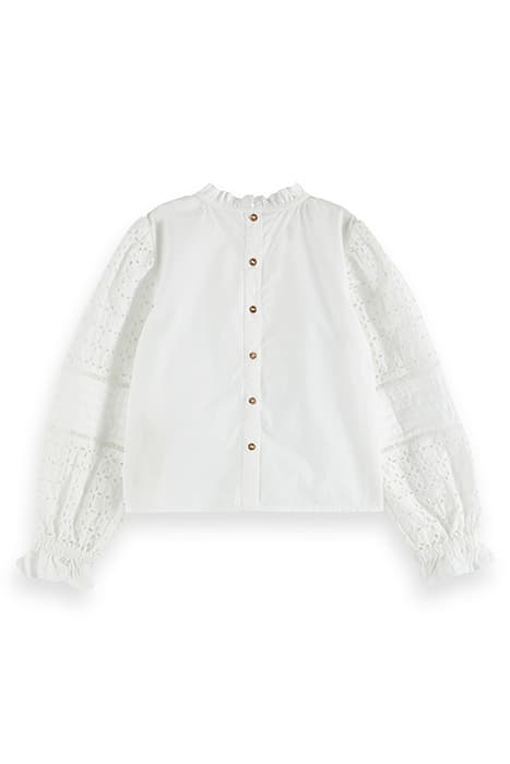 WIDE-FIT RUFFLED EMBROIDERY ANGLAISE TOP IN ORGANIC COTTON O by Scotch & Soda