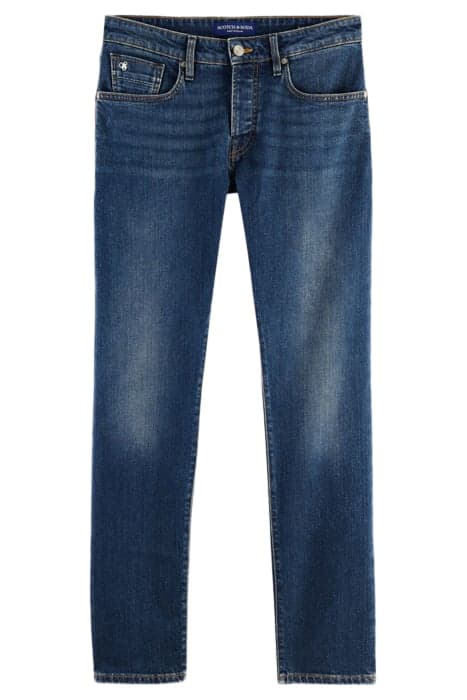 ESSENTIALS RALSTON IN ORGANIC COTTON — CLASSIC BLUE by Scotch & Soda