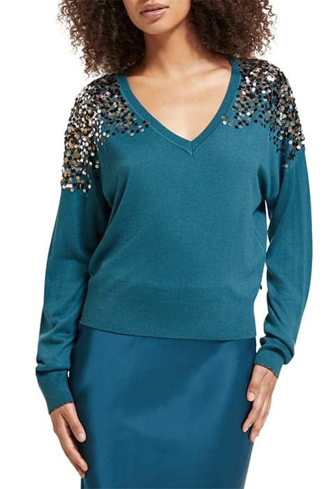 EMBELLISHED SHOULDER V NECK PULLOVER DARK TEAL by Scotch & Soda