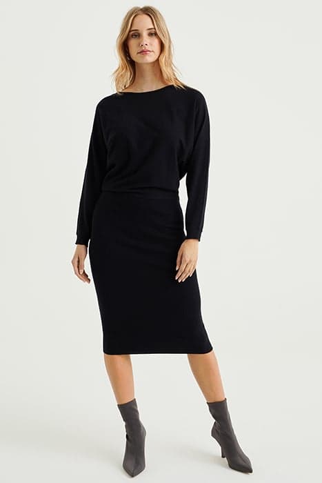 DRESS MID LENGTH BLACK by WE Fashion