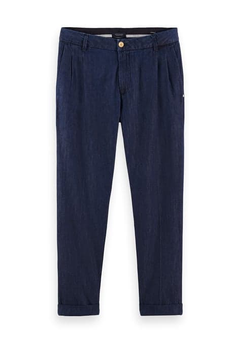 TWILT - AMS BLAUW PLEATED DENIM CHINO INDIGO by Scotch & Soda