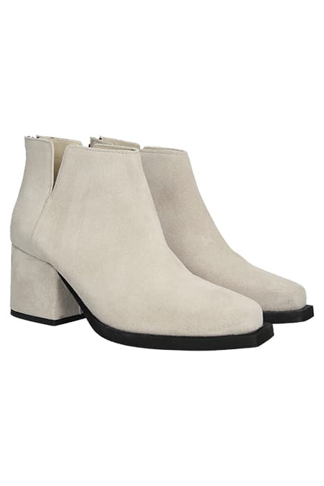 XL36 OFF WHITE - ANKLE BOOT by Blackstone