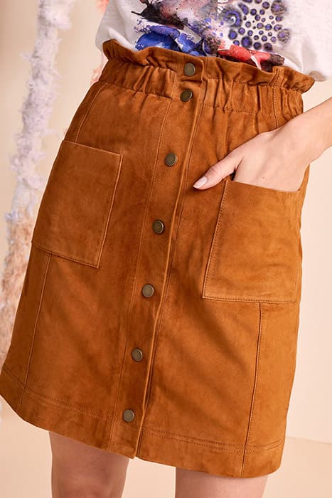 JAMES - SHORT COGNAC SUEDE SKIRT COGNAC by ONE STEP