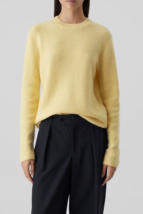 CREW NECK LONG SLEEVE KNITS SOFT YELLOW by Closed