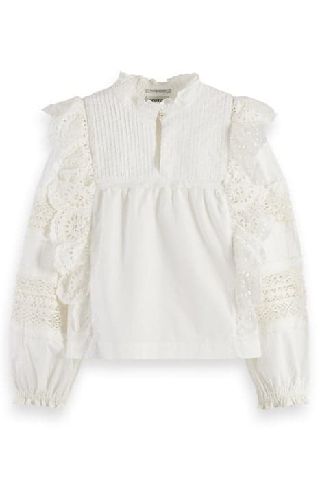 WORKED-OUT RUFFLE SHIRT IN ORGANIC COTTON WHITE by Scotch & Soda