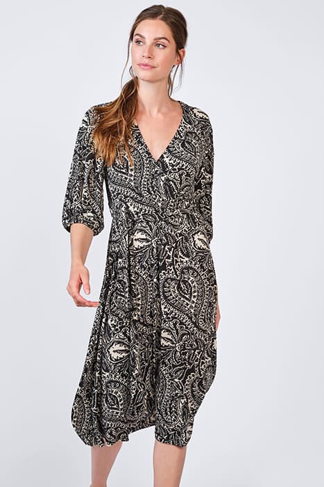 WRAP DRESS IKAT PAISLEY ON JERSEY BLACKS by Summum Woman