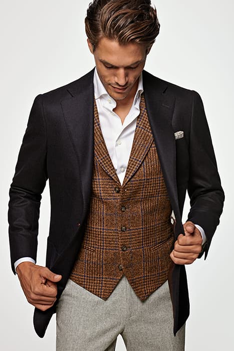 BROWN WAISTCOAT by Suitsupply