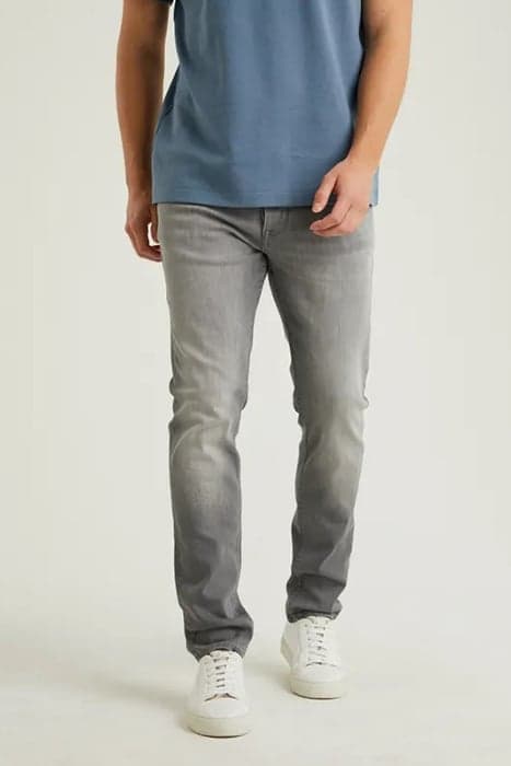 CROWN TRISTAN GREY DENIM by CHASIN’