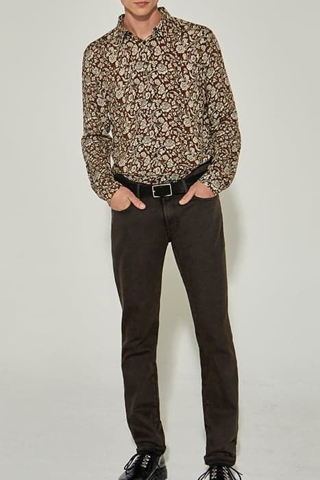 DARK CHOCOLATE PETER SLIM JEANS IN RECYCLED FABRICS by IKKS