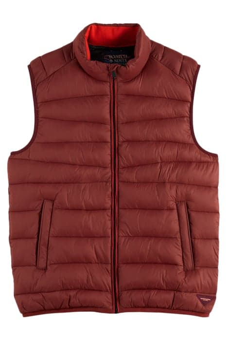 LIGHTWEIGHT QUILTED BODYWARMER BORDEAUX by Scotch & Soda