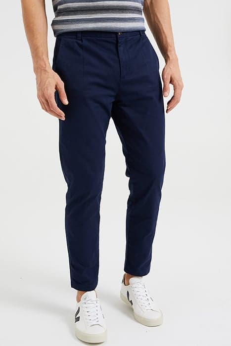 CHINO NAVY BLUE by WE Fashion