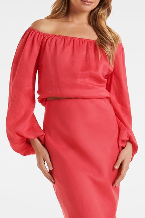 GISELLE LINEN BARDOT TOP HOT RASPBERRY by Forever New