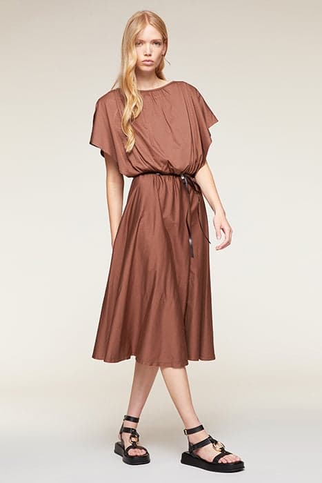 SHORT JERSEY DRESS WITH THIN BELT BROWN by Motivi