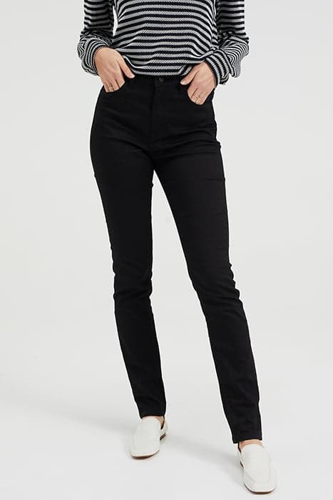 5-POCKET HIGH RISE BLACK by WE Fashion