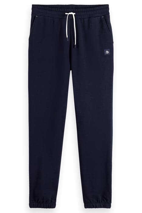 ESSENTIAL LOGO BADGE SWEATPANT NIGHT by Scotch & Soda