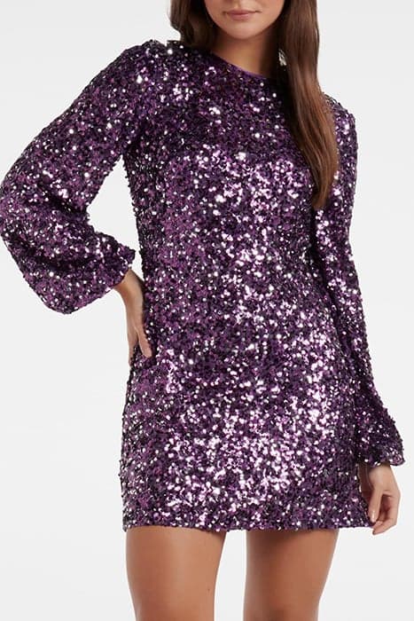 CAMDEN SEQUIN MINI DRESS PURPLE by Forever New