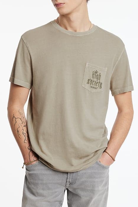 SS CREW POCKET TEE - HIGHSOCIETY FOSSIL GREY by John Varvatos