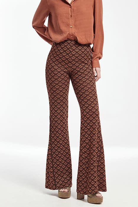 PRINTING LUREX KNITWEAR ZOTA FLARED TROUSERS BROWN by OKY