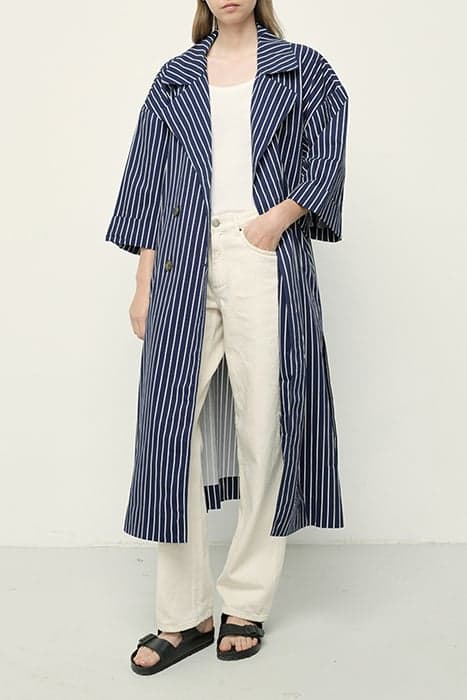 OVERSIZED BELTED LONG TRENCH RAYURES NAVY by American Vintage