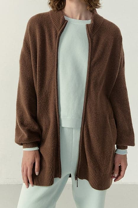 HIGH COLLAR LONG-SLEEVES CARDIGAN BROWNIE by American Vintage