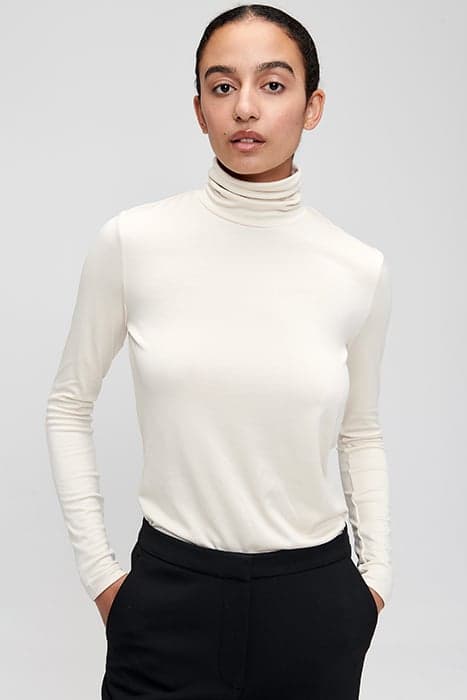 ROLL NECK TOP CREAM by Zenggi