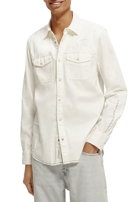 WASHED DENIM WESTERN SHIRT WITH DAMAGES IN SLIM FIT OFF WHIT by Scotch & Soda