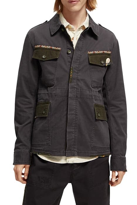 CONTRAST-TRIMMED ARMY JACKET ANTHRACITE by Scotch & Soda