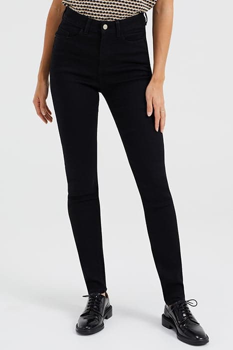 5-POCKET HIGH WAIST BLACK by WE Fashion