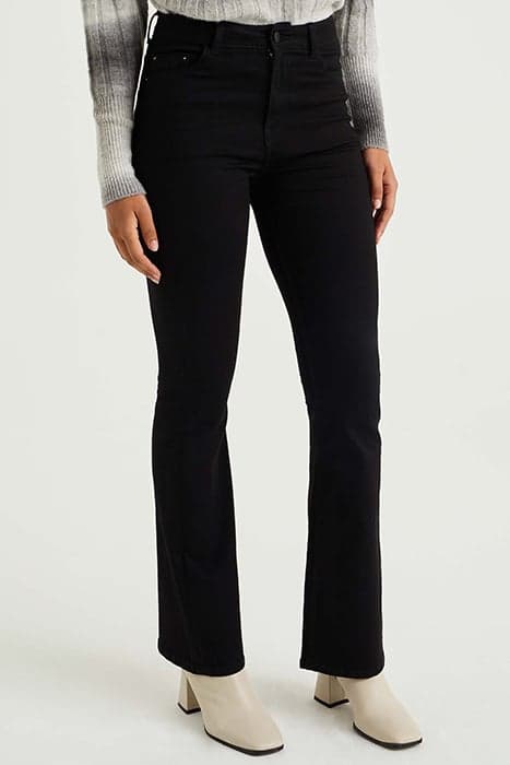 5-POCKET HIGH WAIST BLACK by WE Fashion