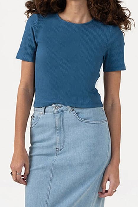 ELYNE T-SHIRT CORONET BLUE by Another Label