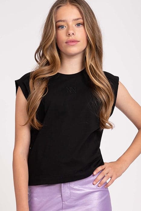 PLEAT T-SHIRT BLACK by NIK & NIK